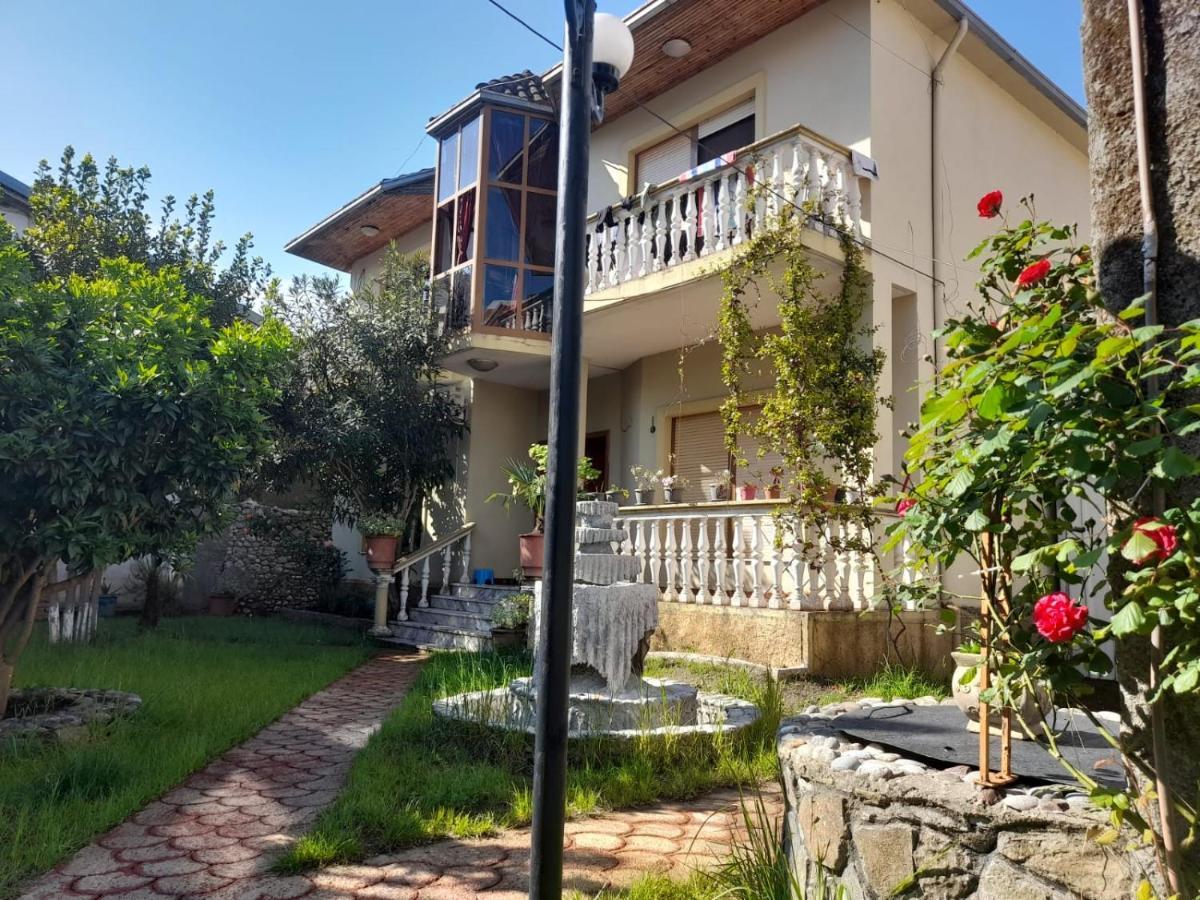 Gather Inn Guest House Shkodër 외부 사진